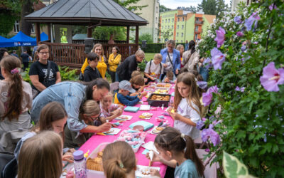 Kulinarne inspiracje w ogrodzie biblioteki – piknik „Biblioteka od kuchni”